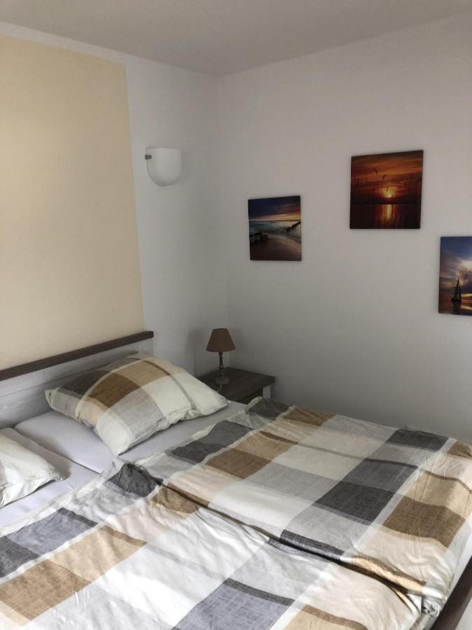 Ferienwohnung Voelker Haven Екстер'єр фото