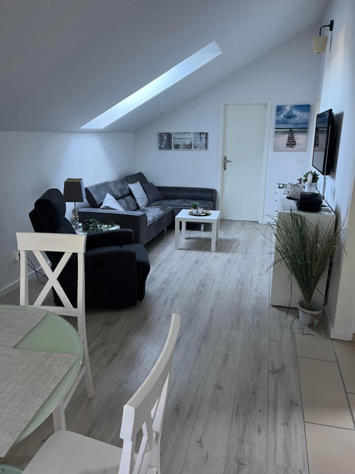Ferienwohnung Voelker Haven Екстер'єр фото